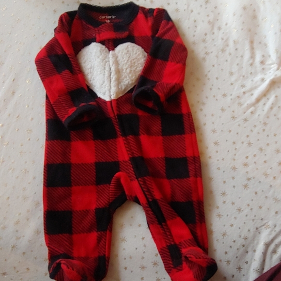 Baby girl footed sleeper - Picture 1 of 3